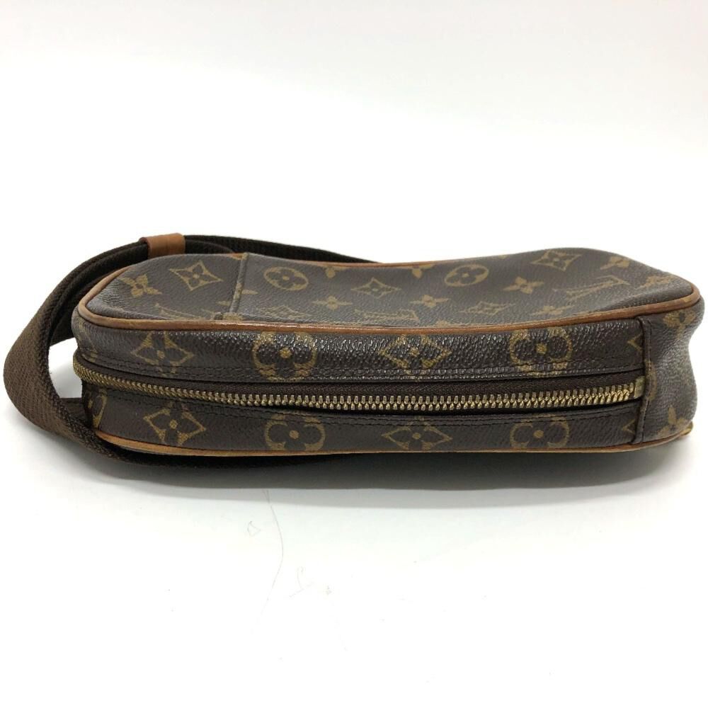 Louis Vuitton Shoulder Bags