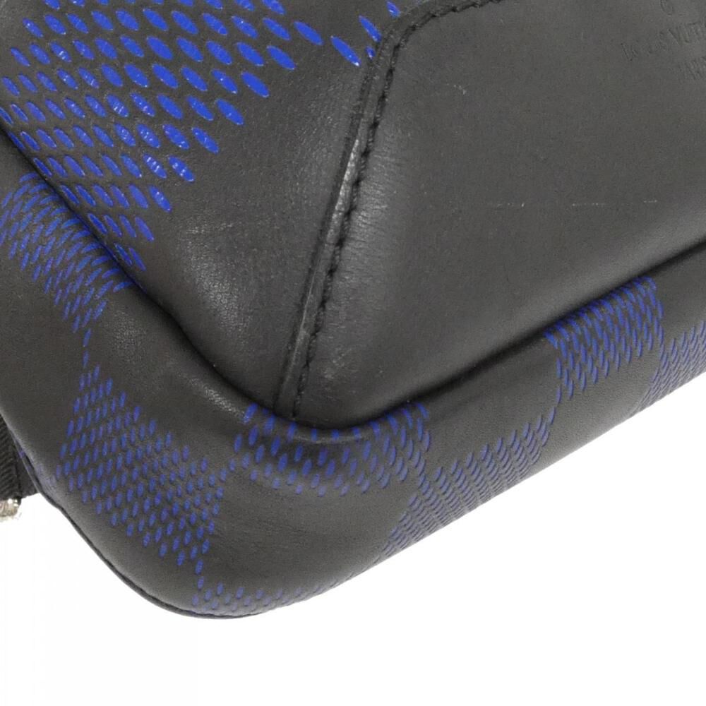 Louis Vuitton Crossbody Bag