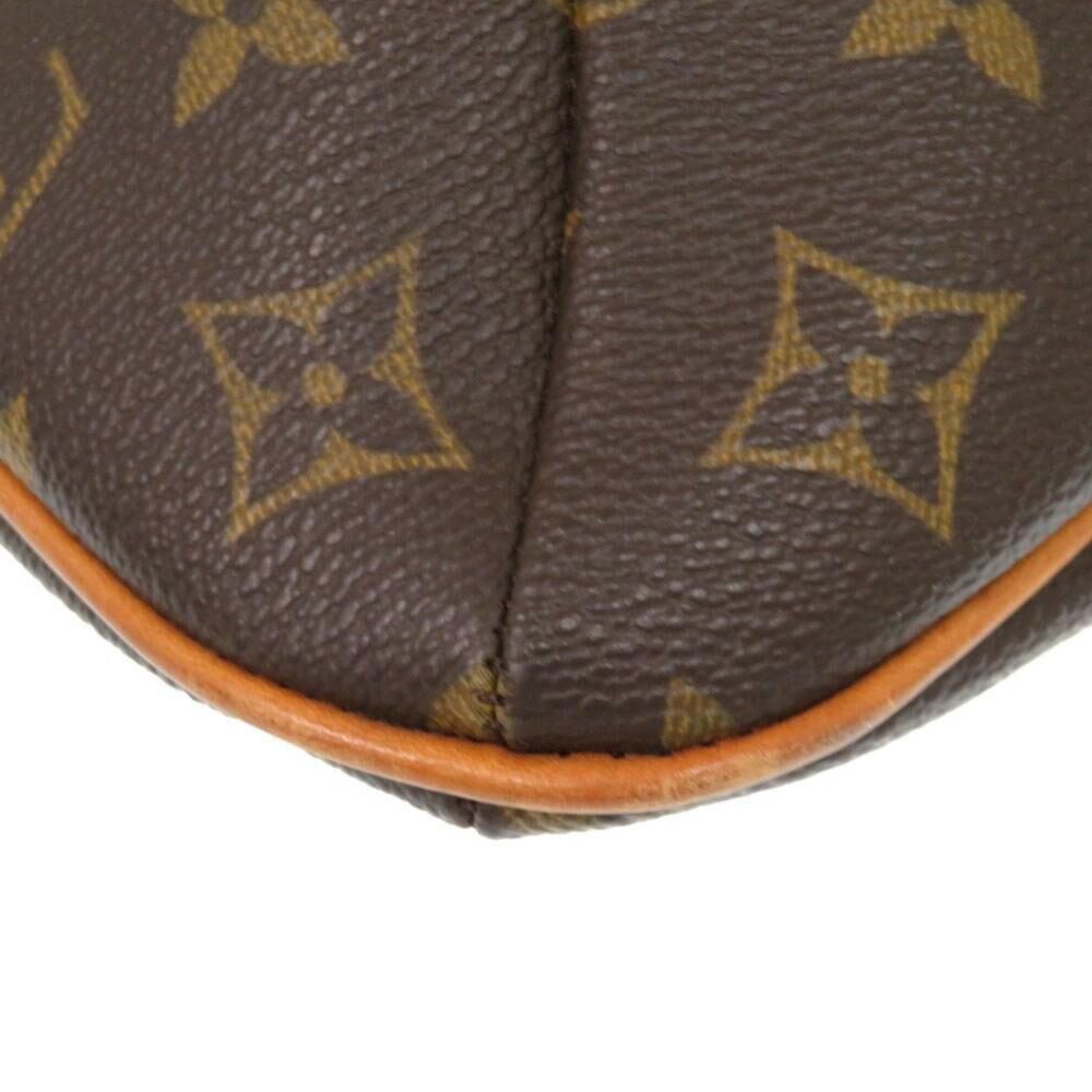Louis Vuitton Shoulder Bags