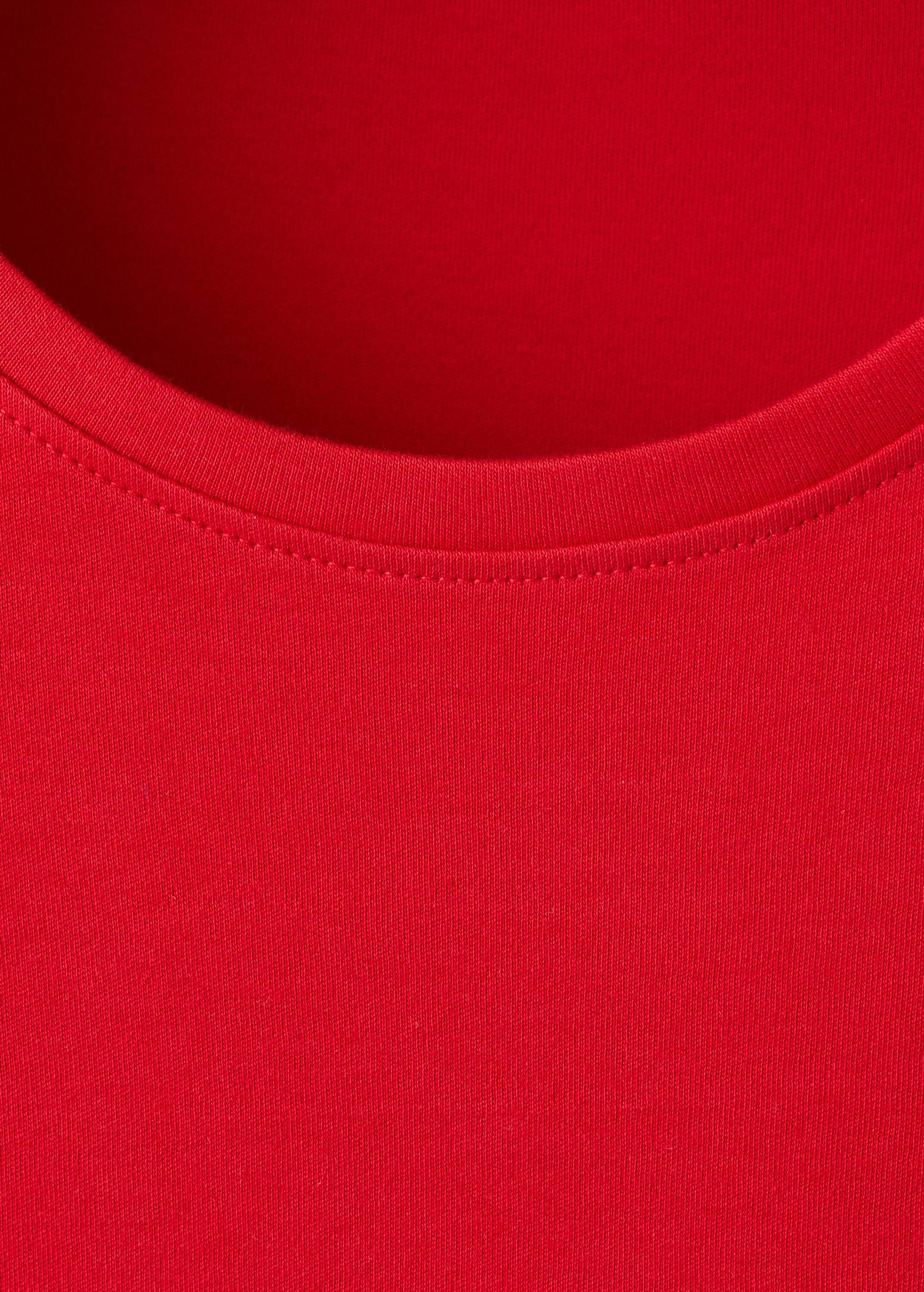 100% cotton t-shirt