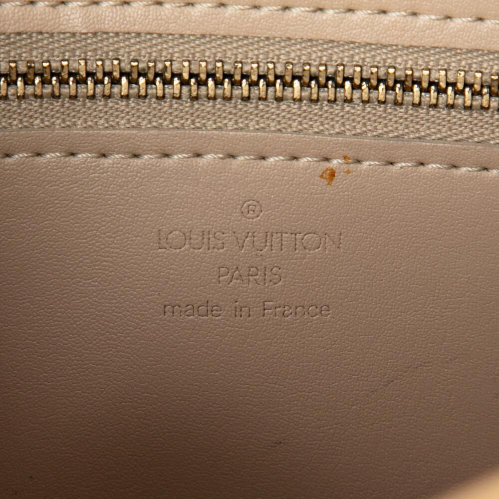 Louis Vuitton Christie