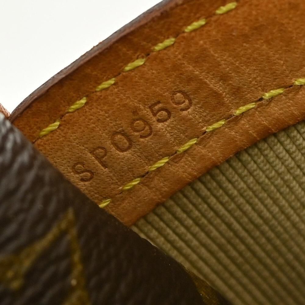 Louis Vuitton Reporter