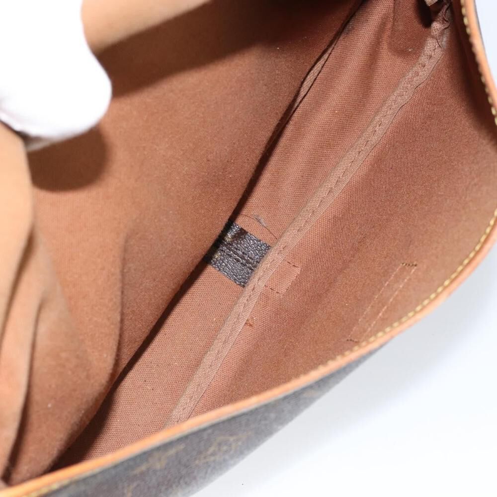 Louis Vuitton Saumur