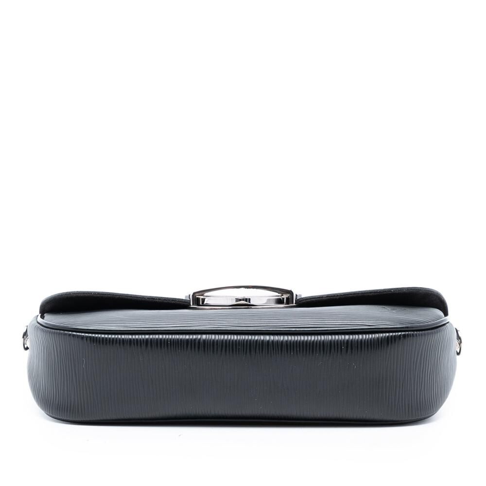 Louis Vuitton Montaigne