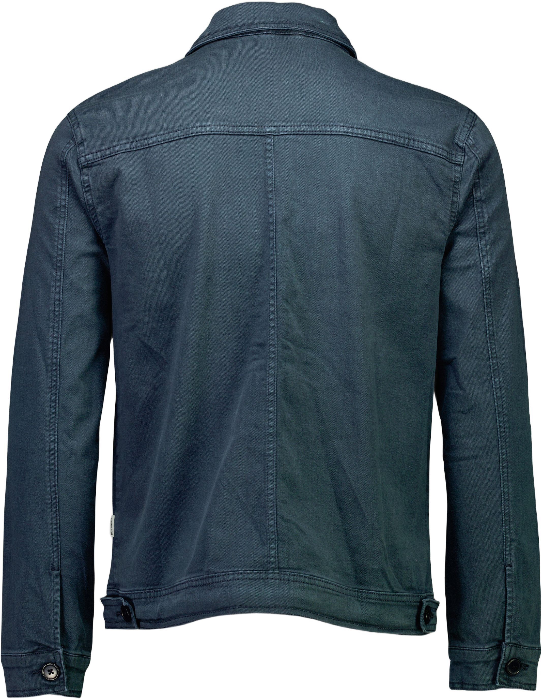 Cropped length overshirt