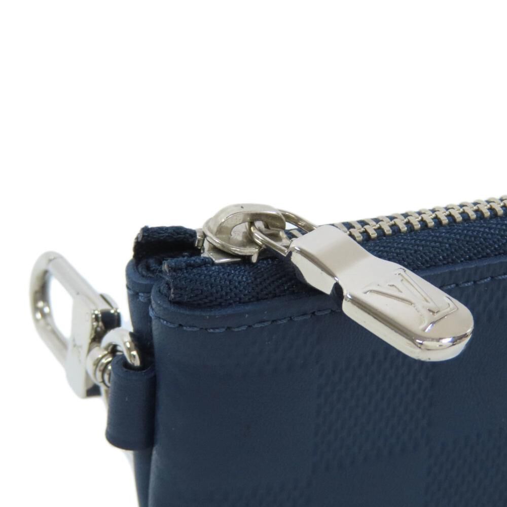 Louis Vuitton Clutch