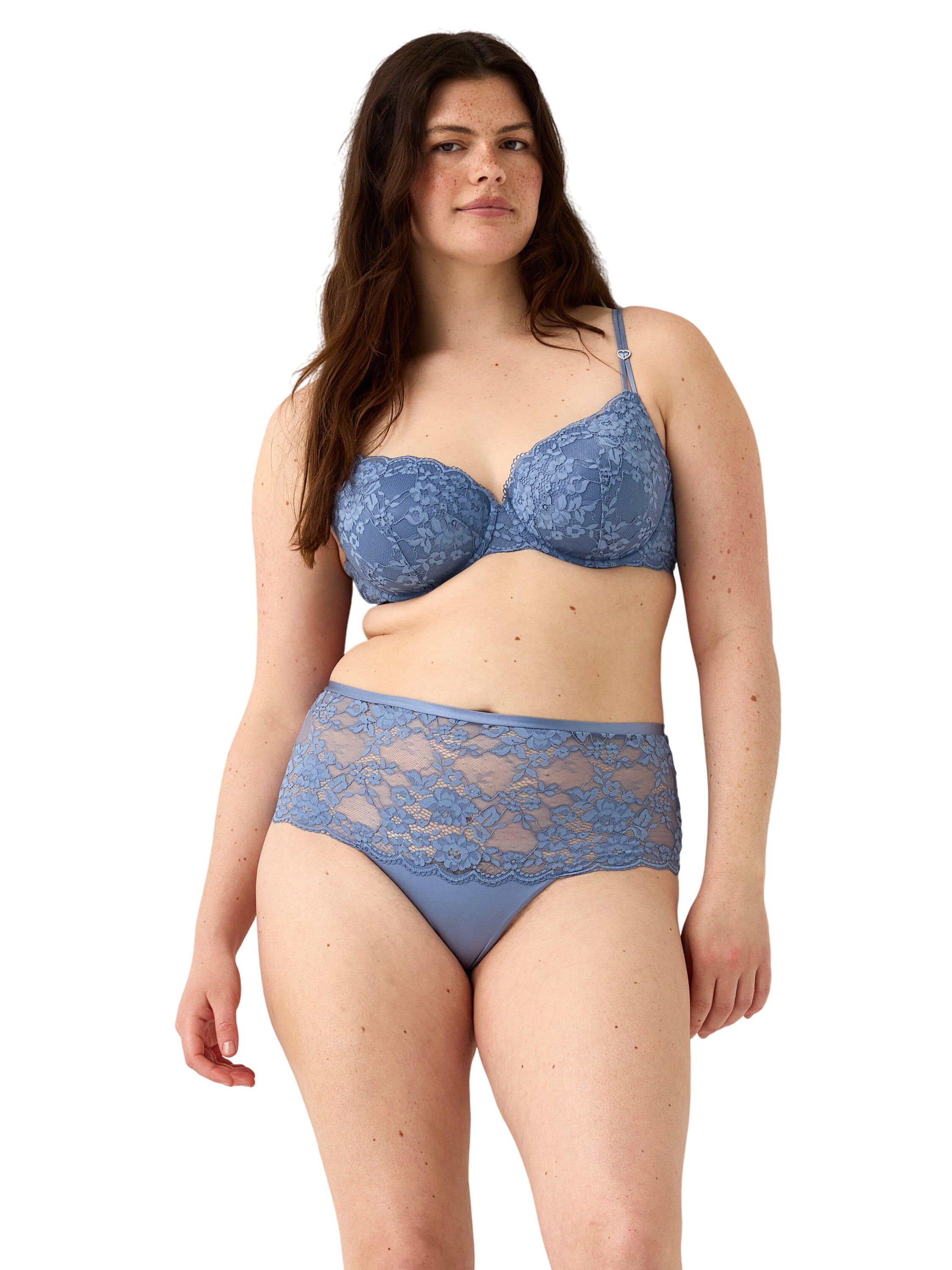 En bekv&auml;m t-shirt bh t&auml;ckt av mju