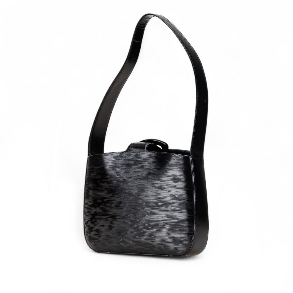 Louis Vuitton Reverie