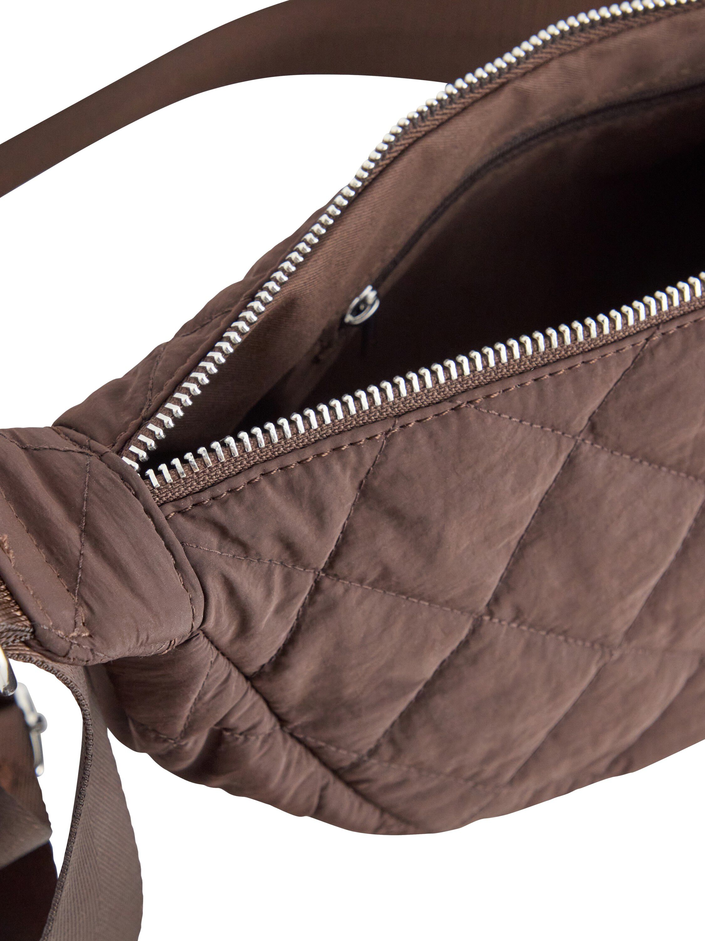 Lightly padded and quilted crossbod