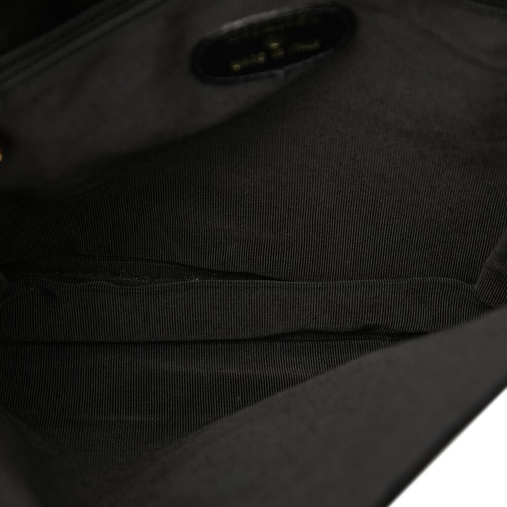 Chanel Messenger Bag