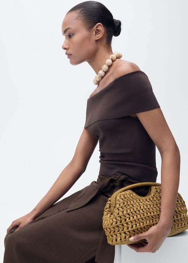 SKIRT. -- PAREO