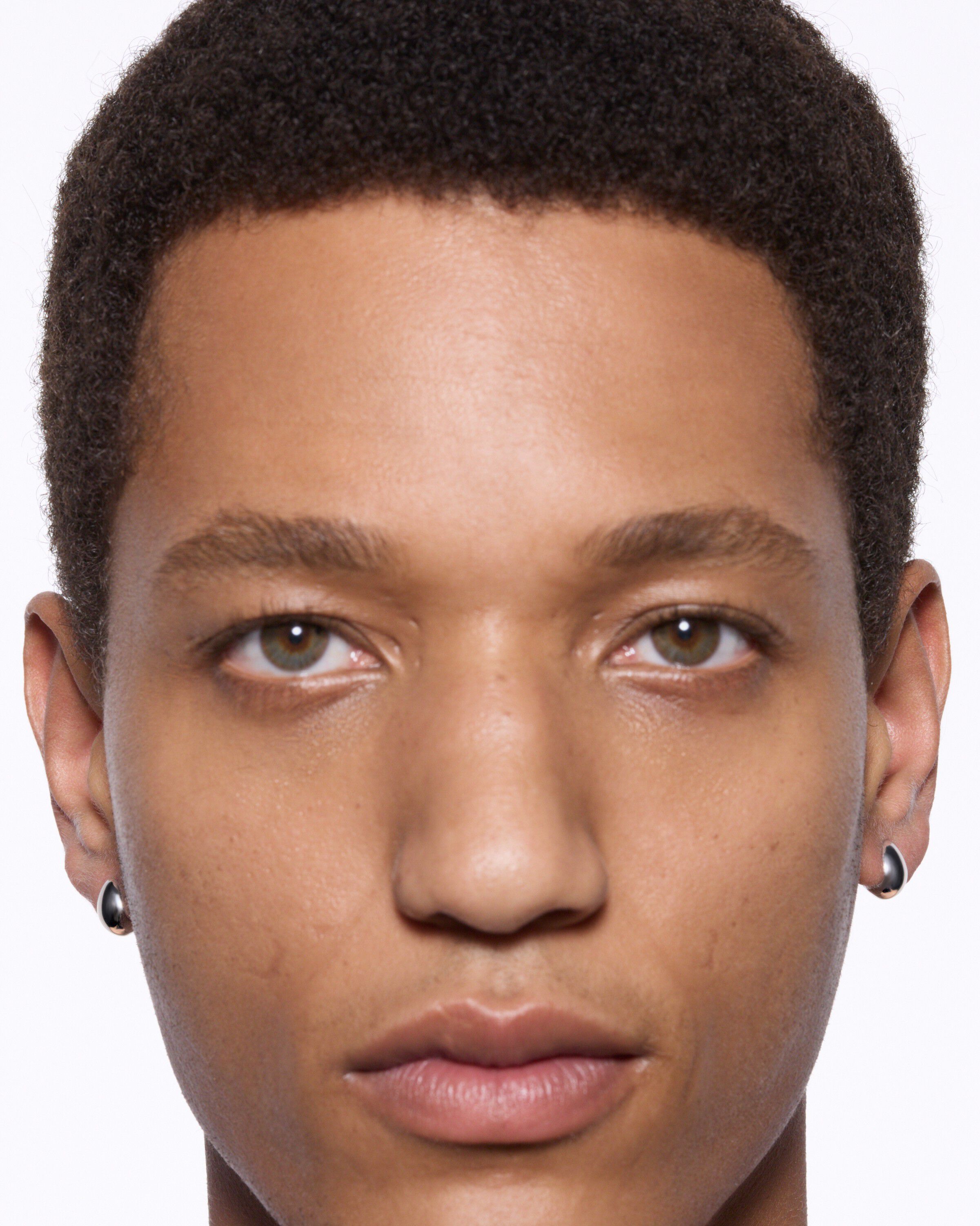 Finney Huggie Silver