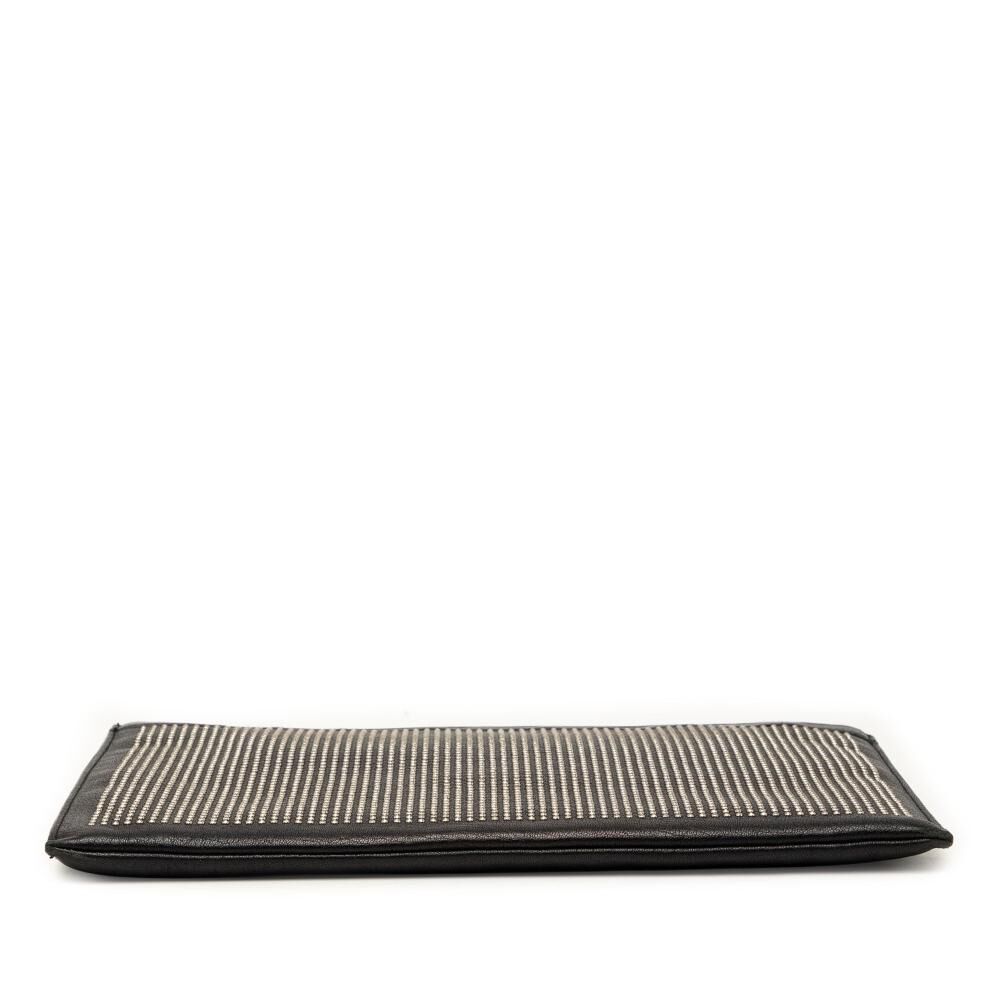Yves Saint Laurent Clutch
