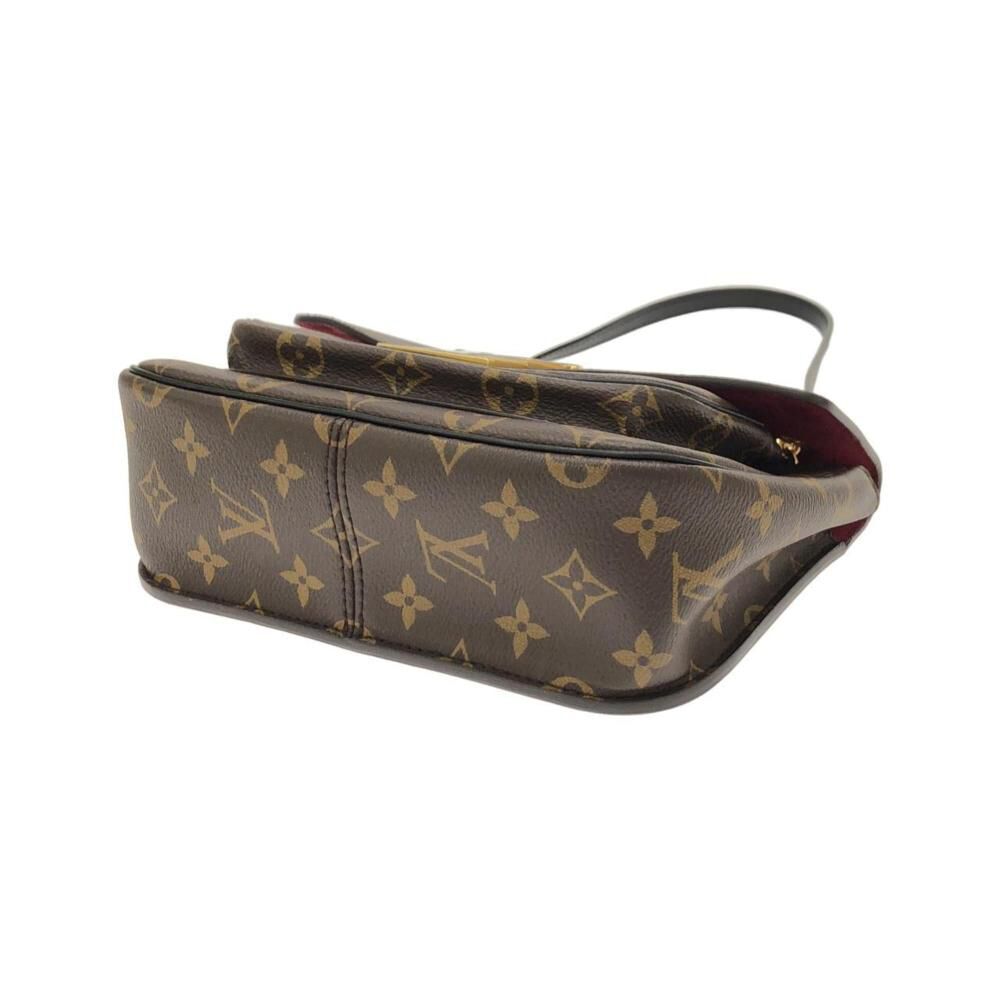 Louis Vuitton Passy
