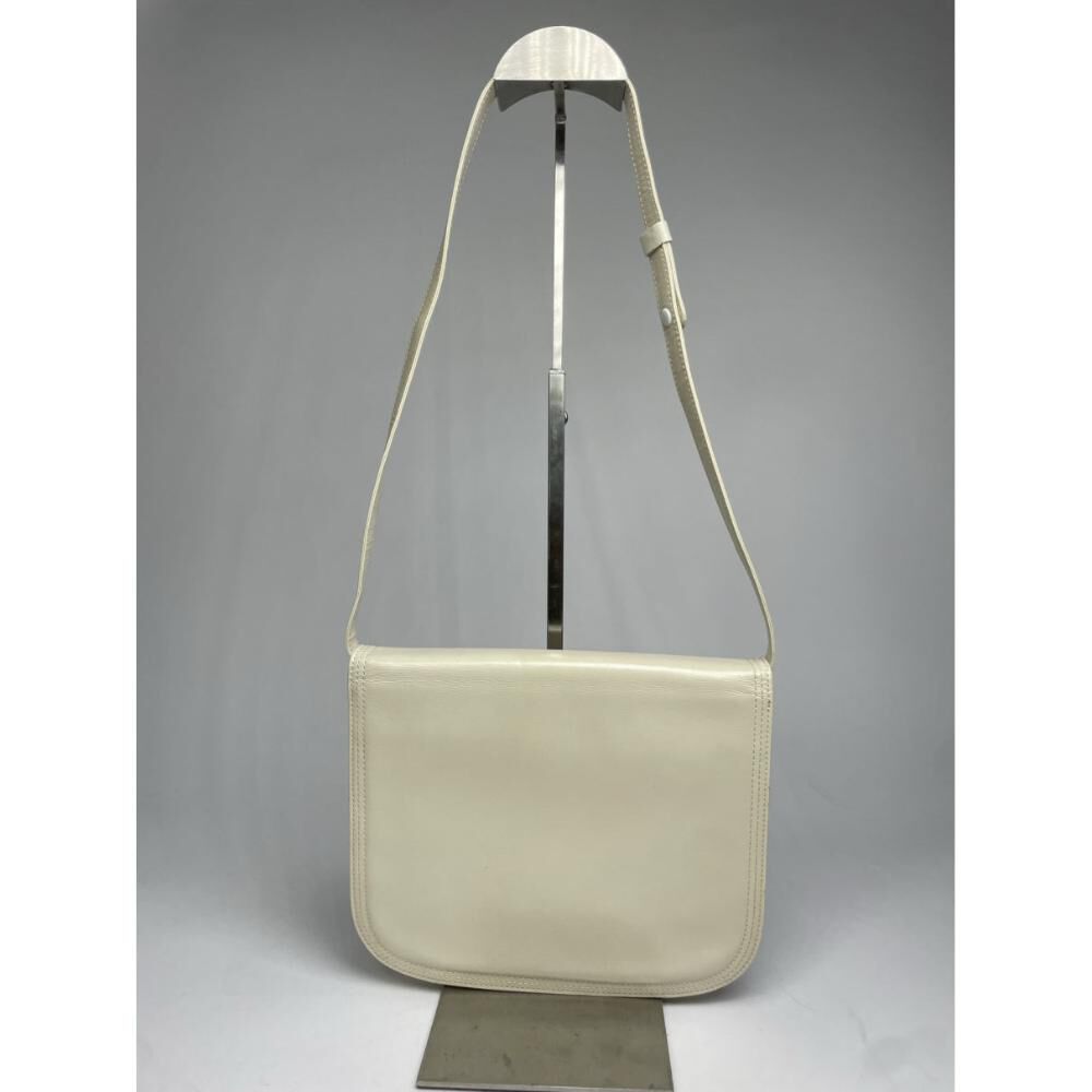 Yves Saint Laurent Shoulder Bag