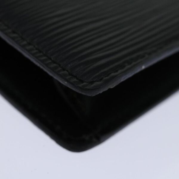 Louis Vuitton Poche Toilette