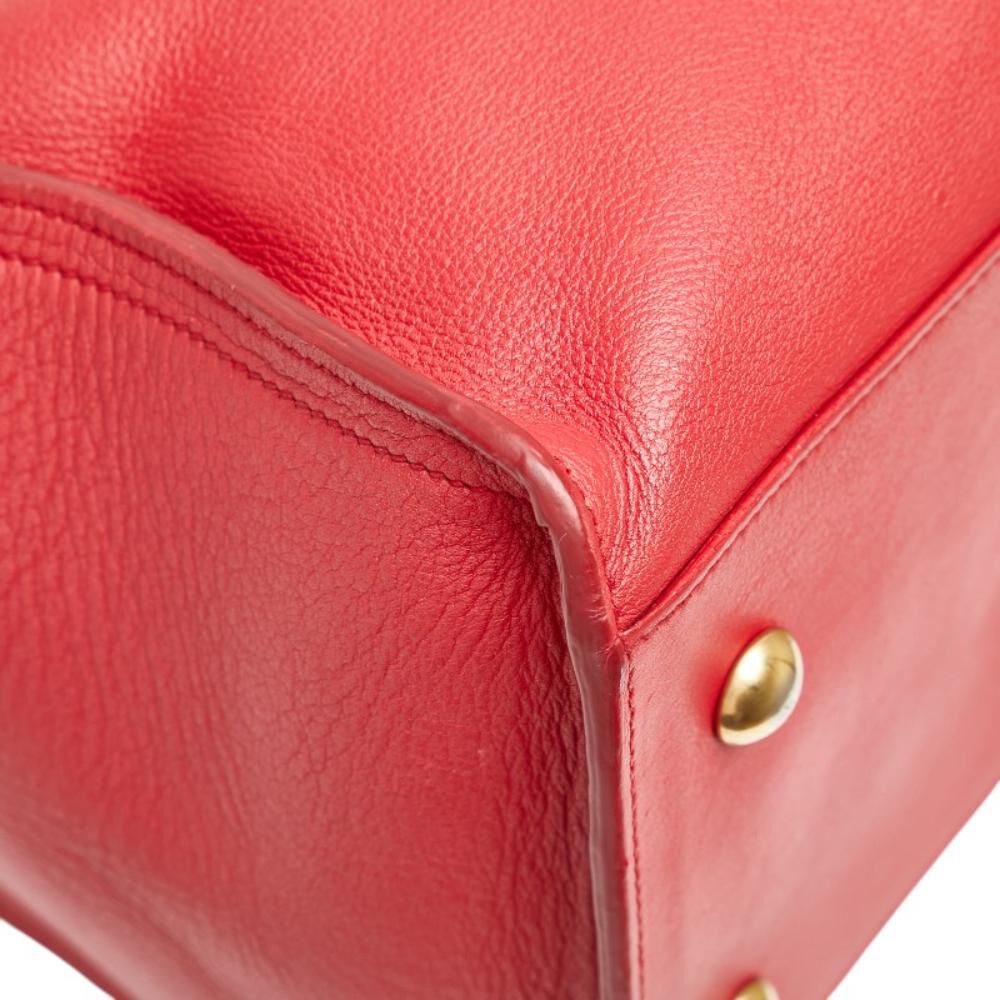 Yves Saint Laurent Handbag