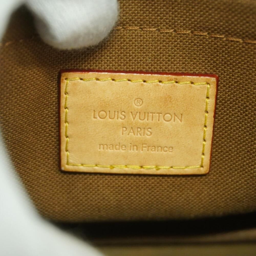 Louis Vuitton Shoulder Bags