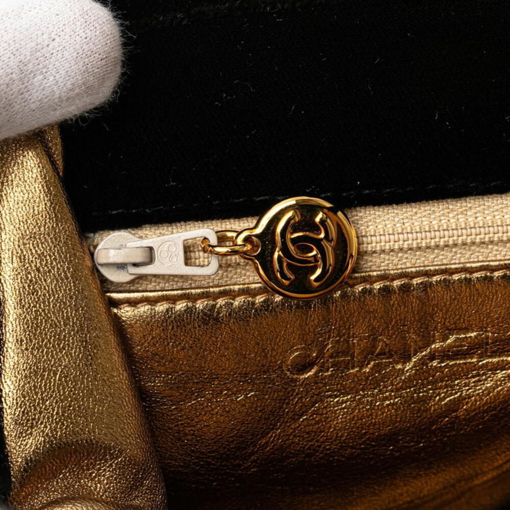 Chanel Shoulder Bag