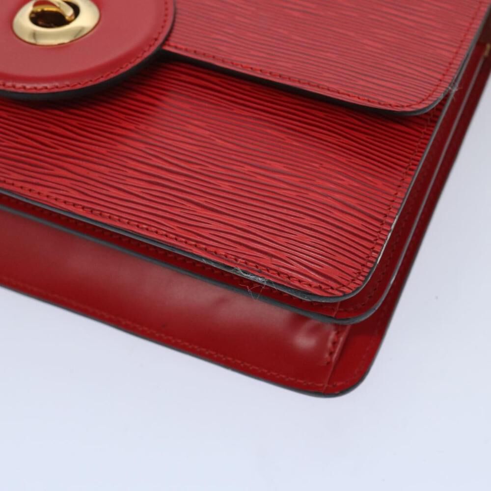 Louis Vuitton Shoulder Bags