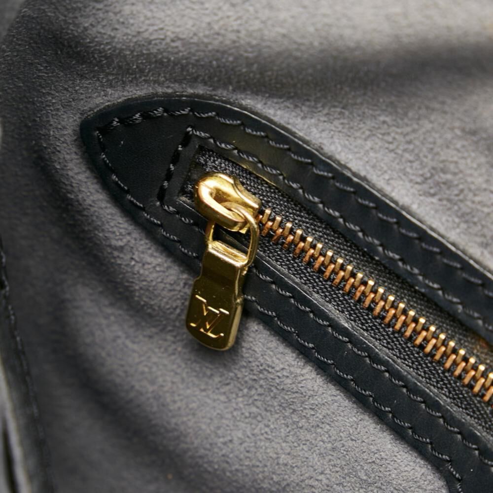 Louis Vuitton Bucket Bag