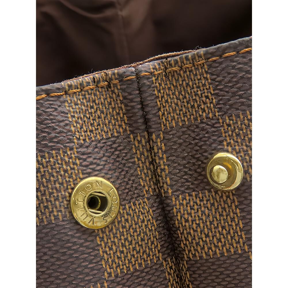 Louis Vuitton Beaubourg