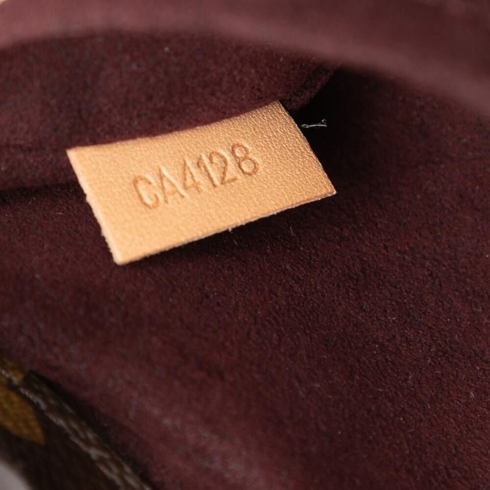 Louis Vuitton Montaigne