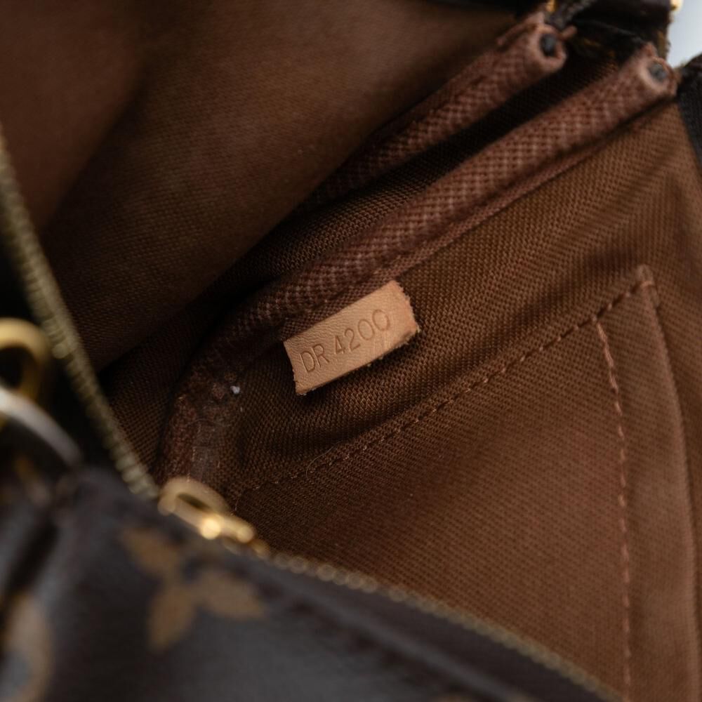 Louis Vuitton Pochette Accessoires