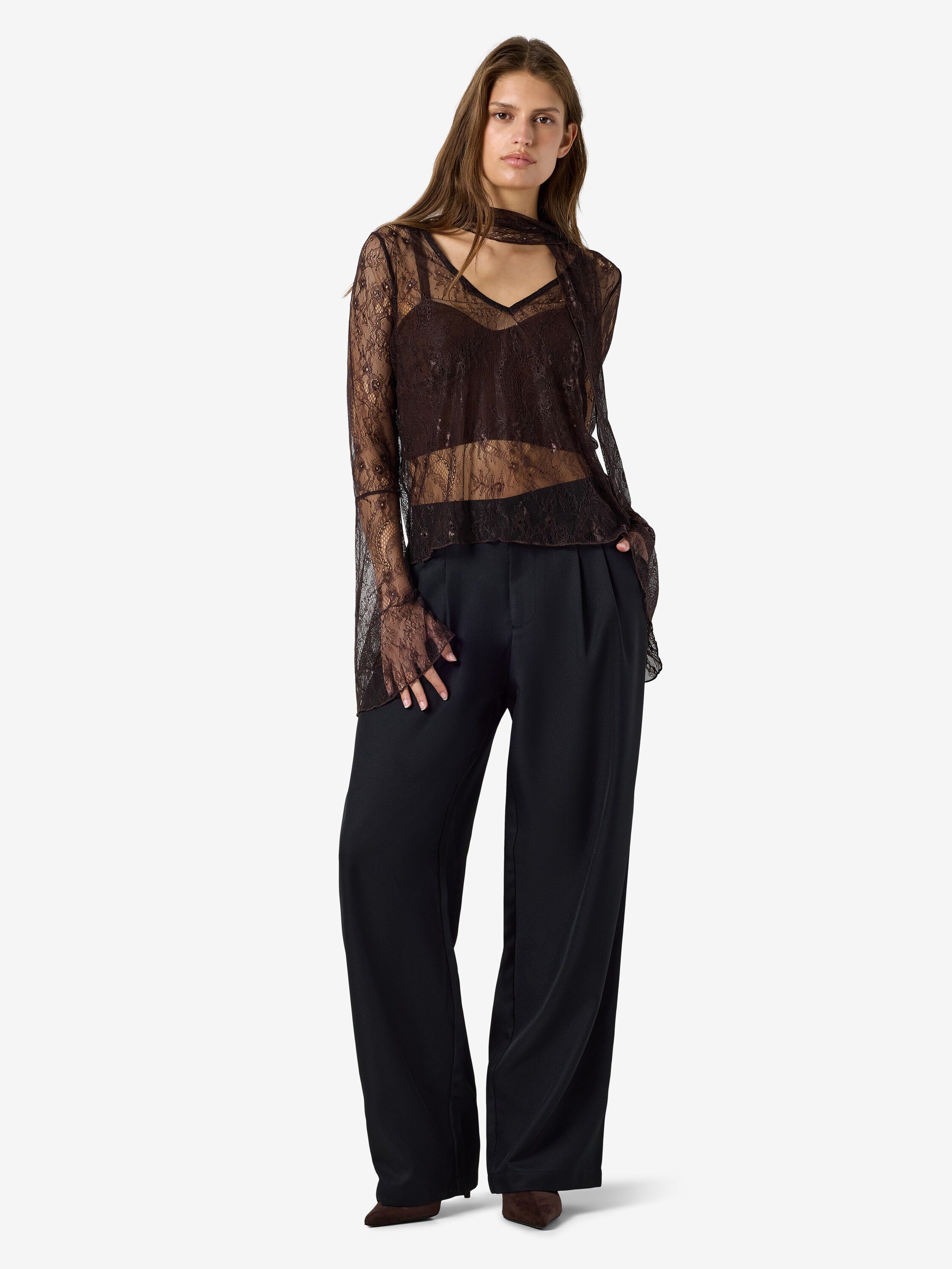 Nmida L/S Lace Scarf Top