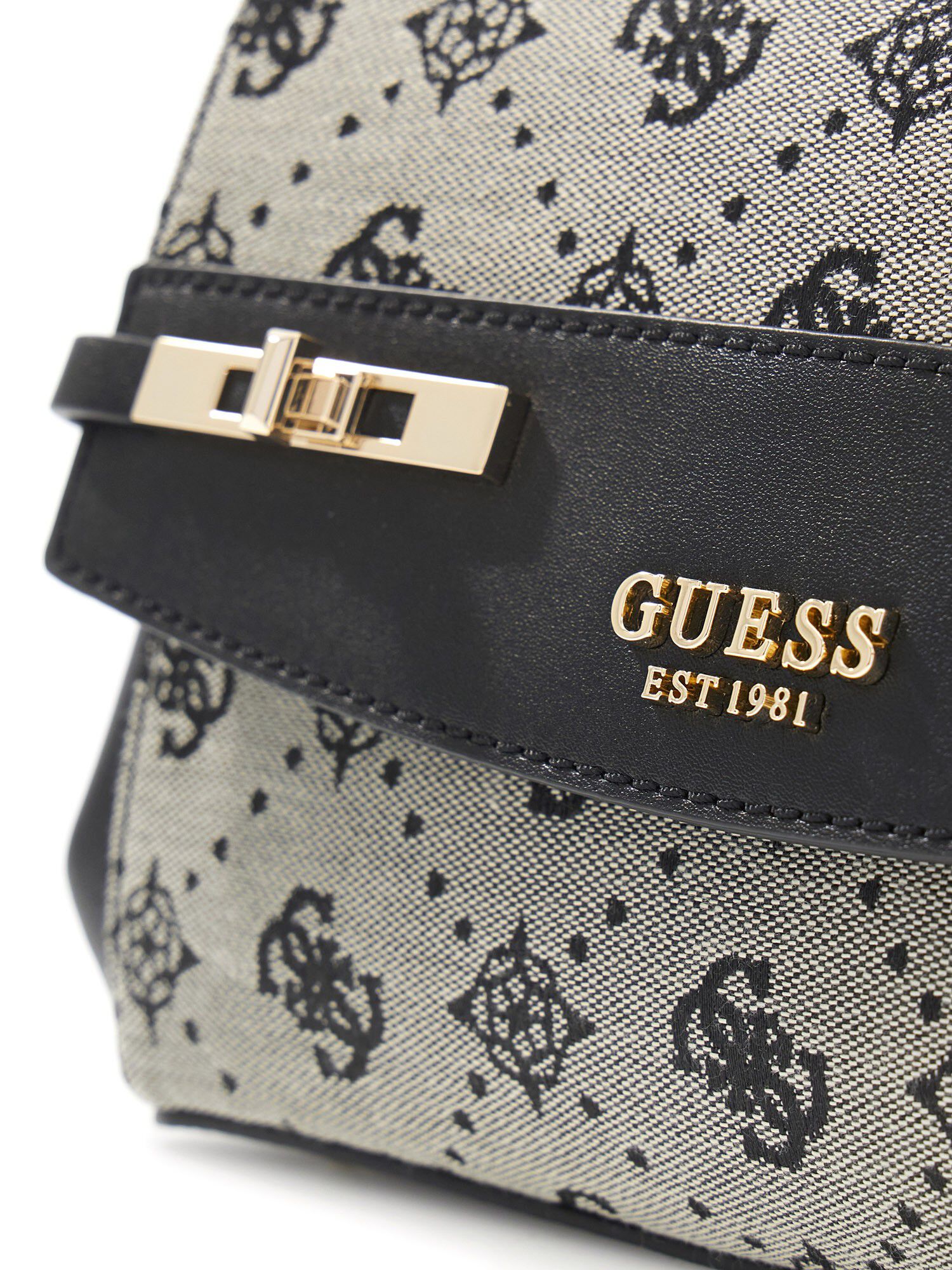 MELINDA LOGO TOP HANDLE FLAP