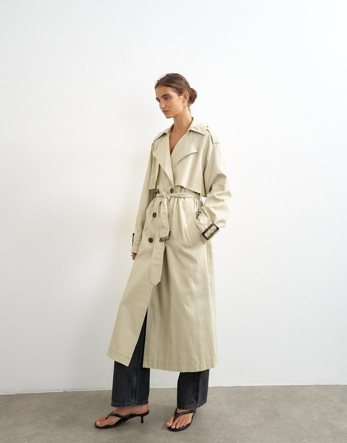 Tshelena Bubble Hem Trench Coat Otw