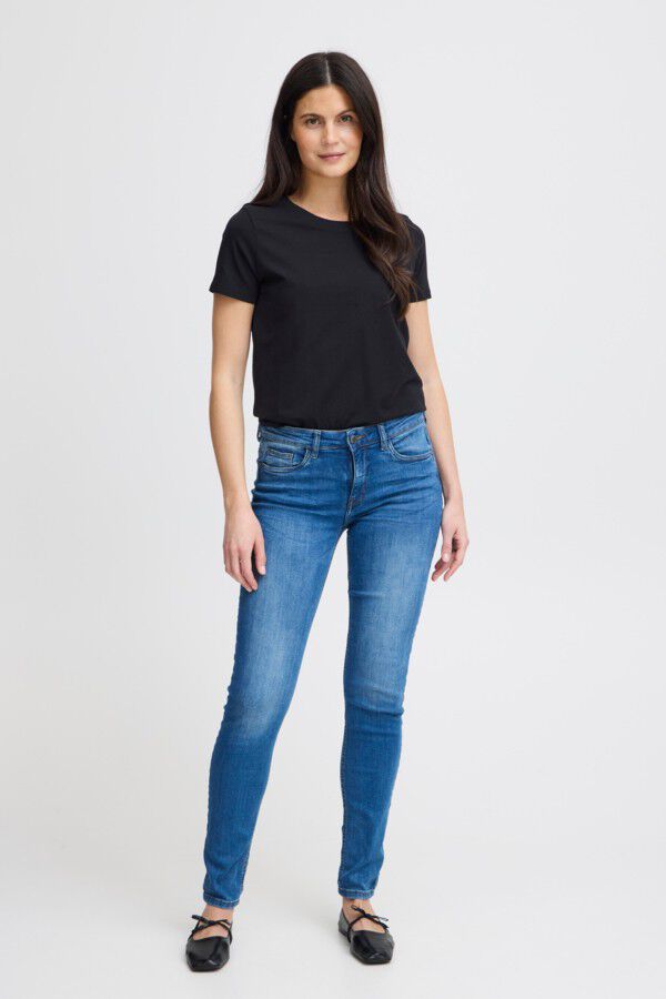 Zashoulder 1 T-shirt
