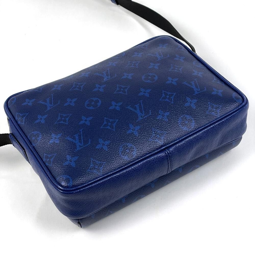 Louis Vuitton Nile