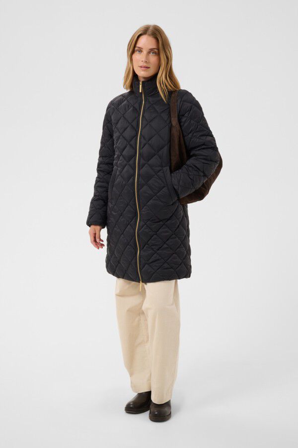OlilanaPW Outerwear