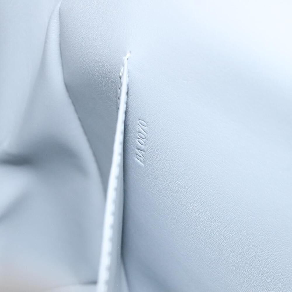 Louis Vuitton Thompson Street