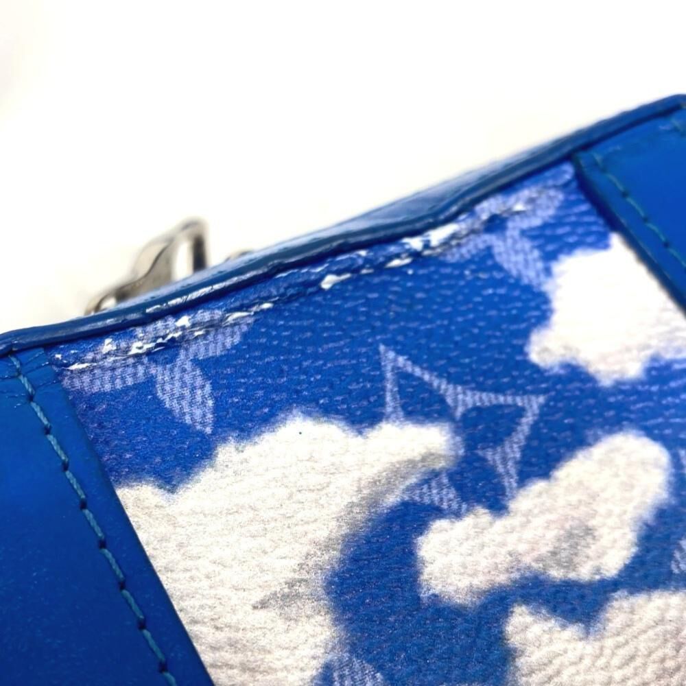Louis Vuitton Clutch