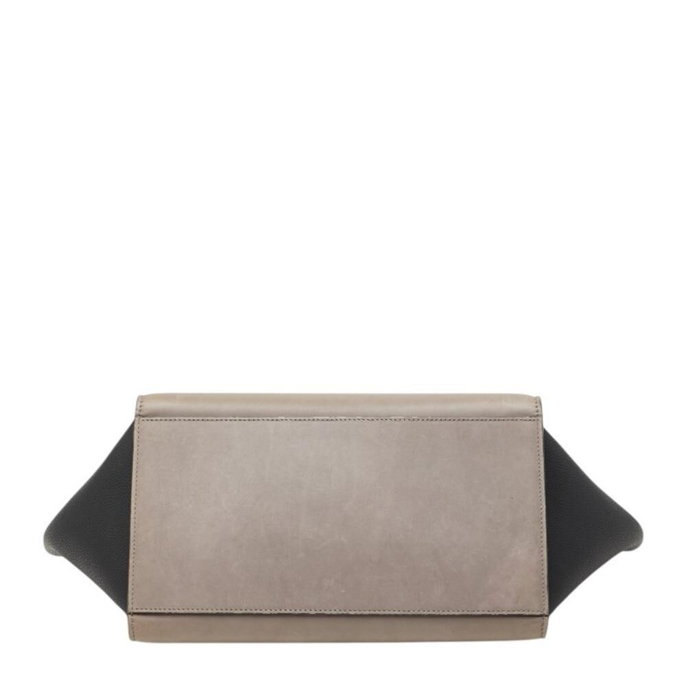 C&eacute;line Trapeze