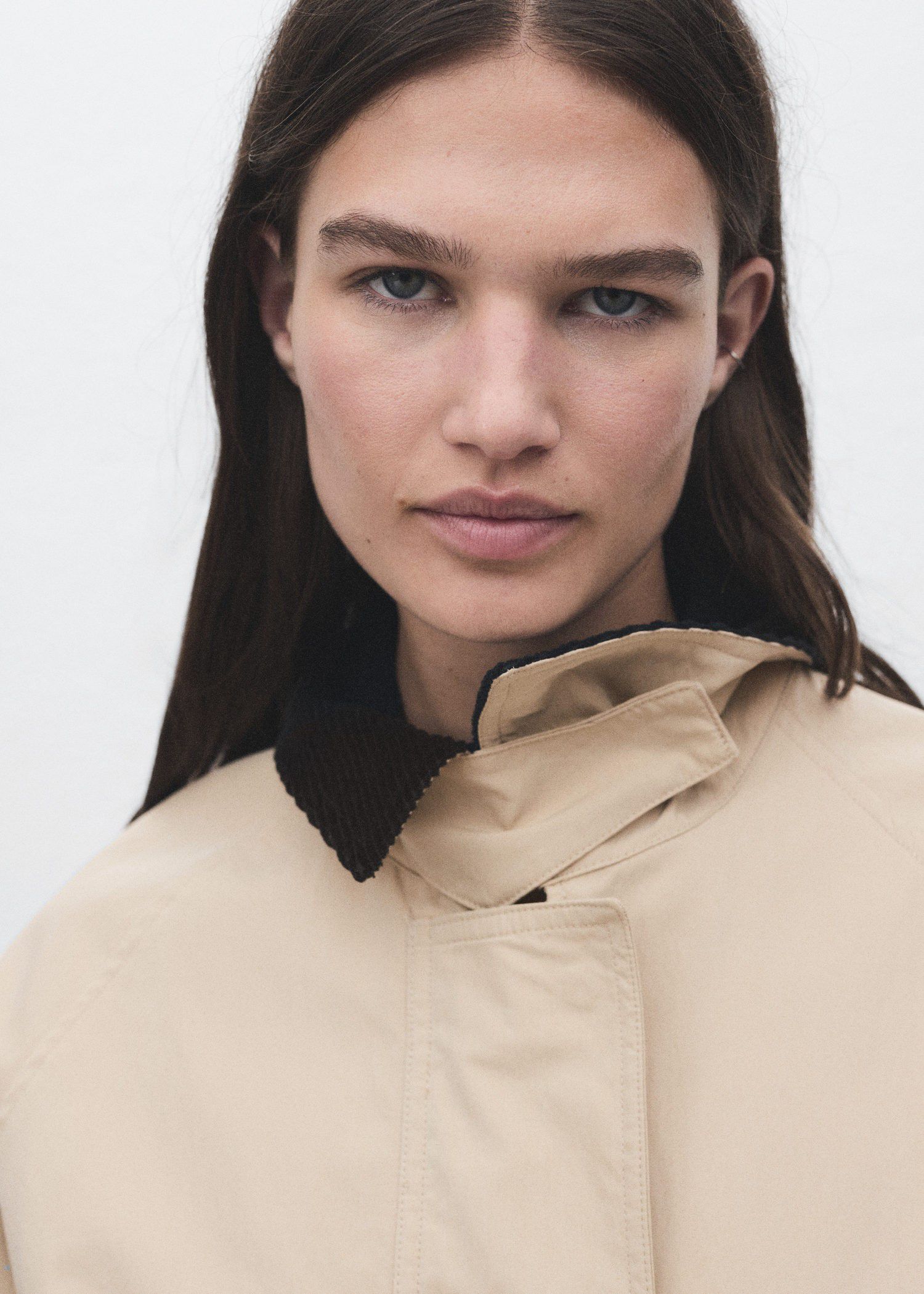 Cotton jacket with corduroy collar