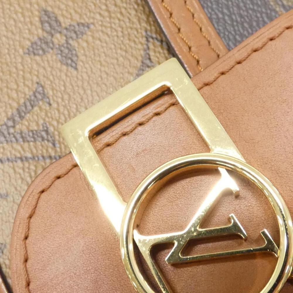 Louis Vuitton Shoulder Bags