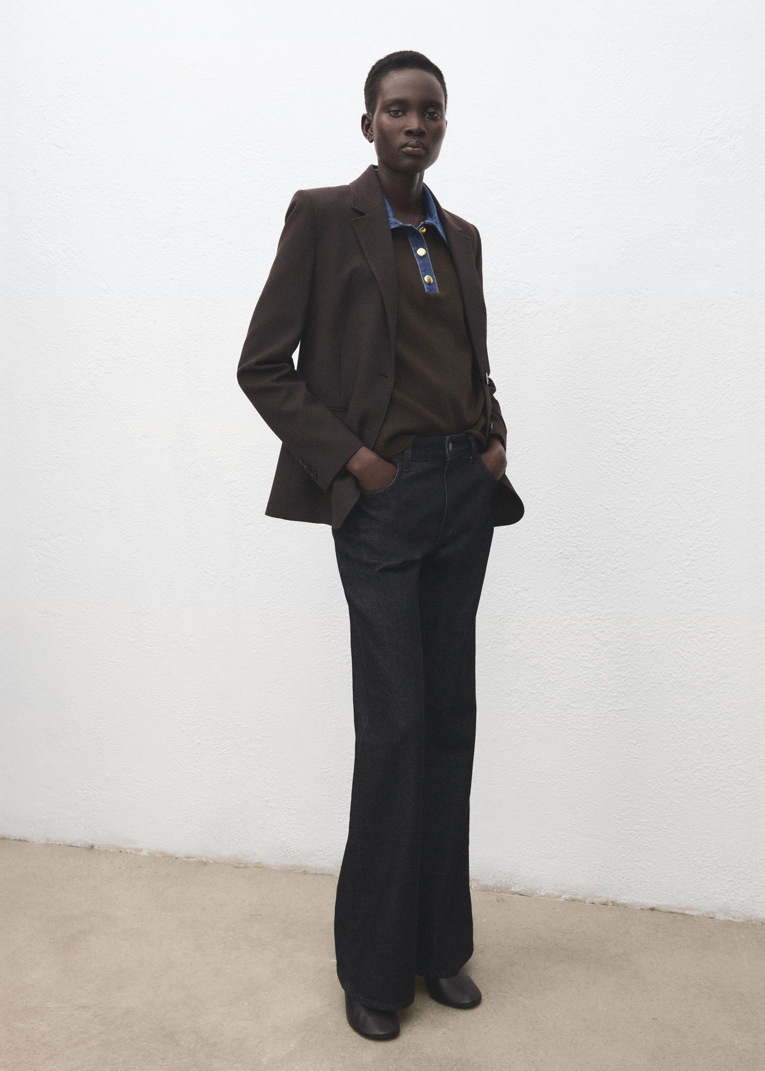 Combined shirt-collar sweater