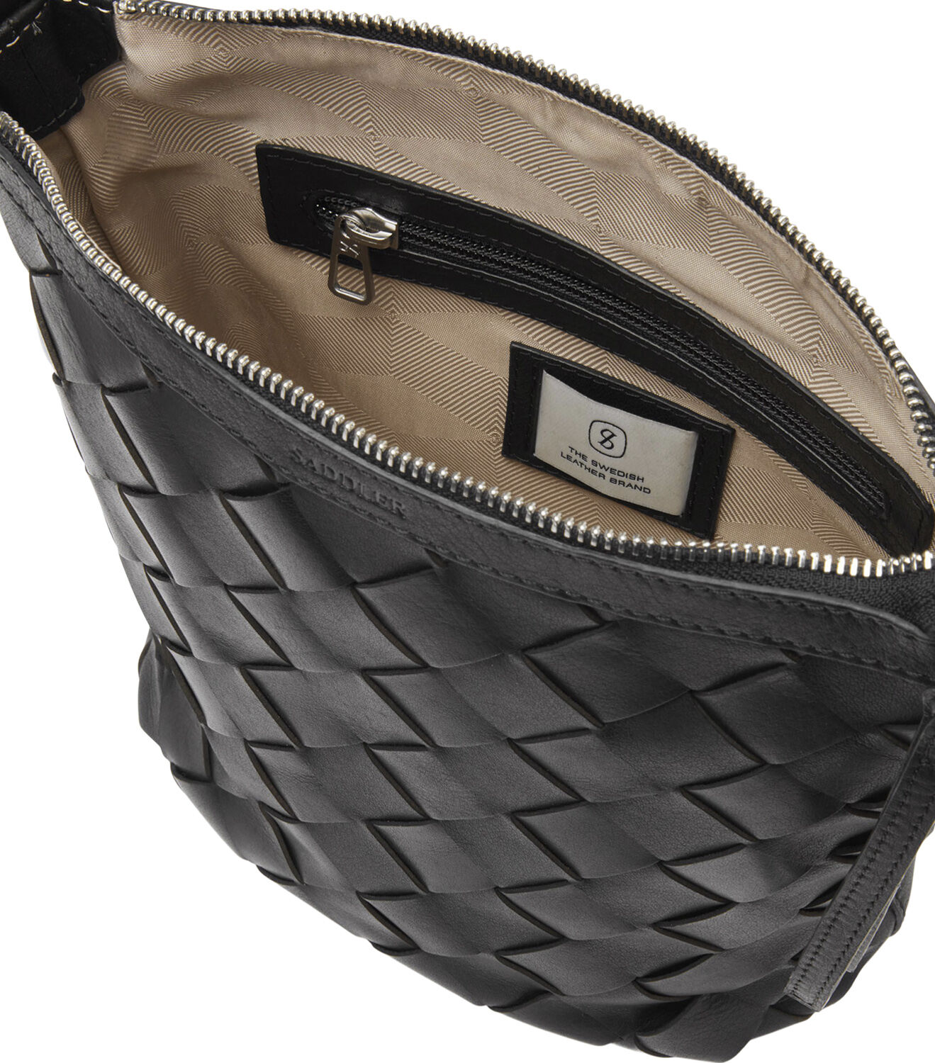 Arima Brushed silver