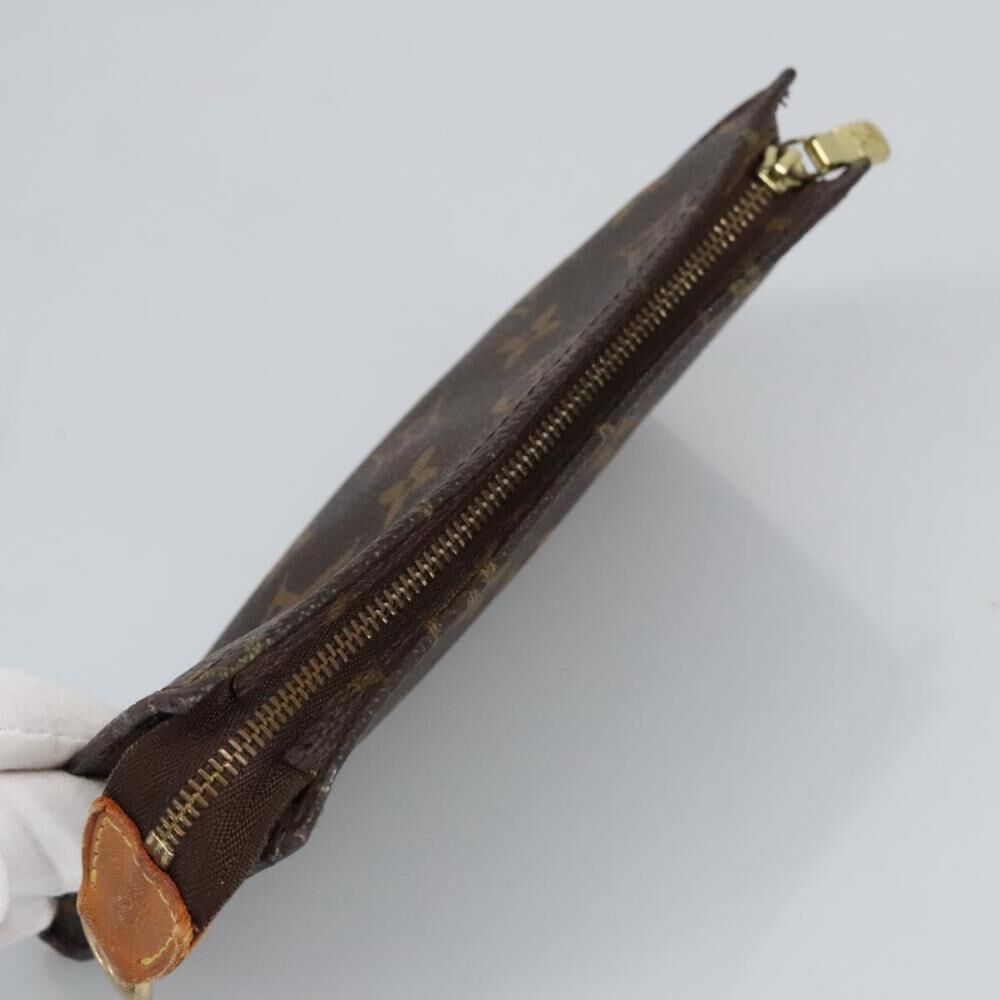 Louis Vuitton Pouch