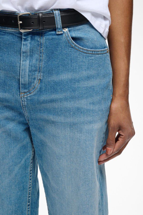 DARLINAIW CORE STRAIGHT JEANS