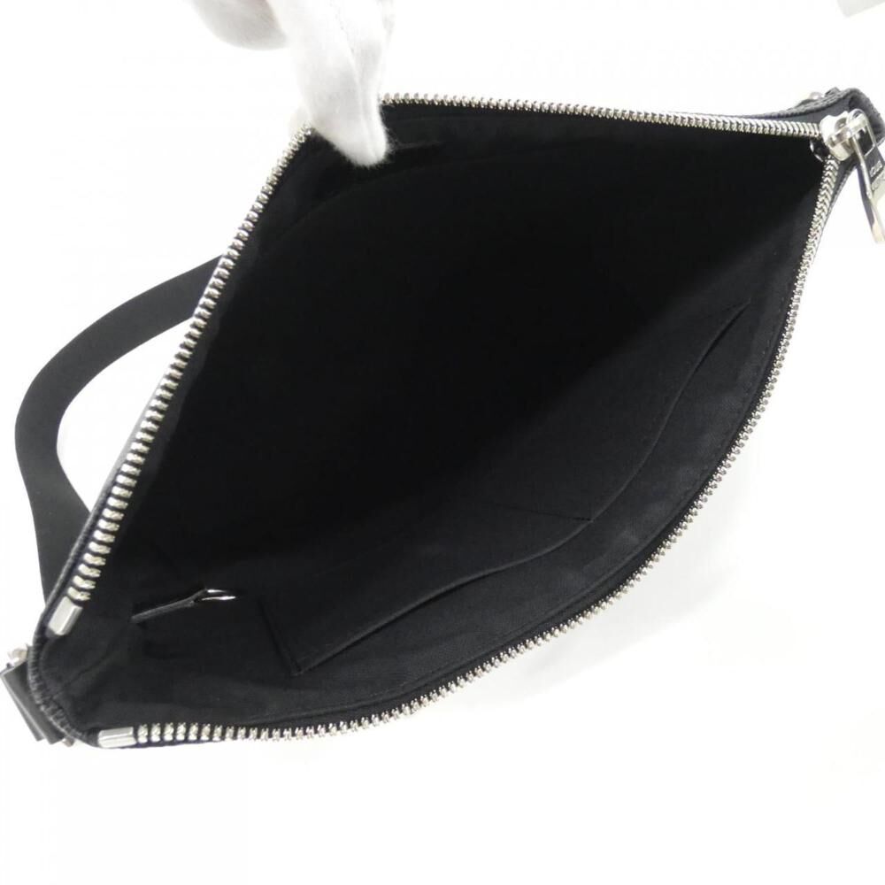 Louis Vuitton Mick