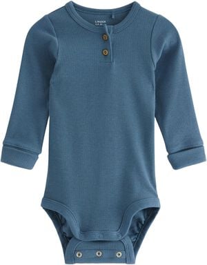 Soft long-sleeved ribbed bodysuit.
