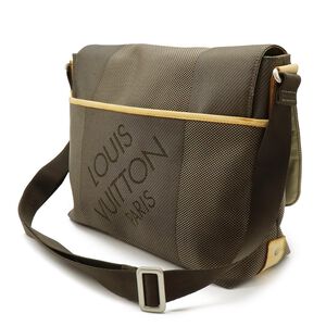 Louis Vuitton Shoulder Bags