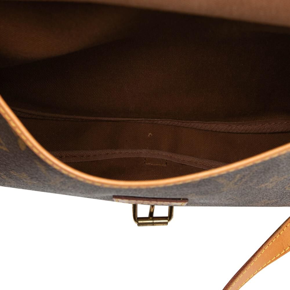 Louis Vuitton Saumur