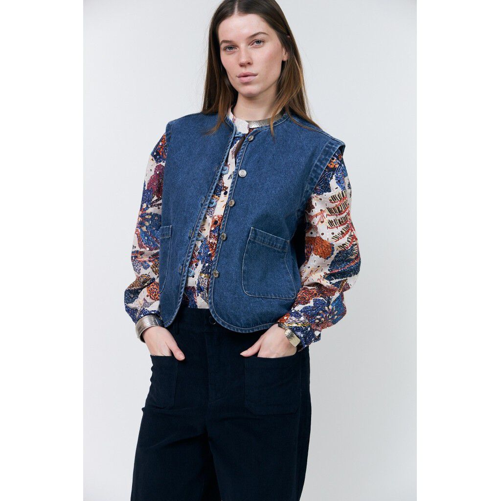 Abbeyll Vest Sl