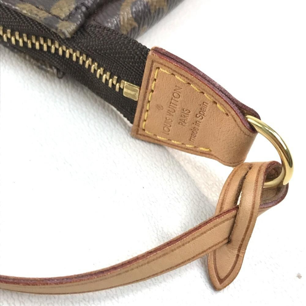 Louis Vuitton Pochette Accessoires