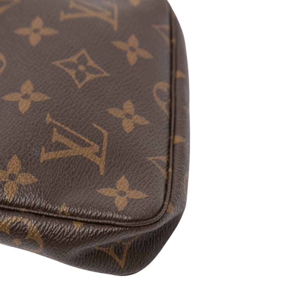 Louis Vuitton Pochette Accessoires